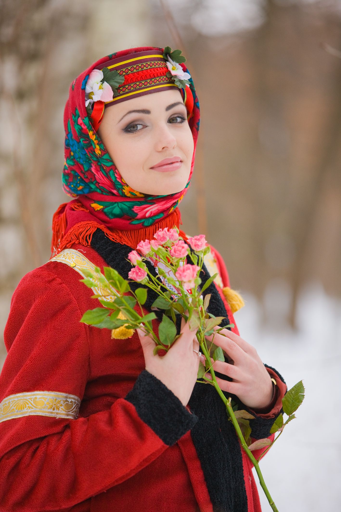 Sexy girl Girls in Slavic costumes in Nesaualkoyotl